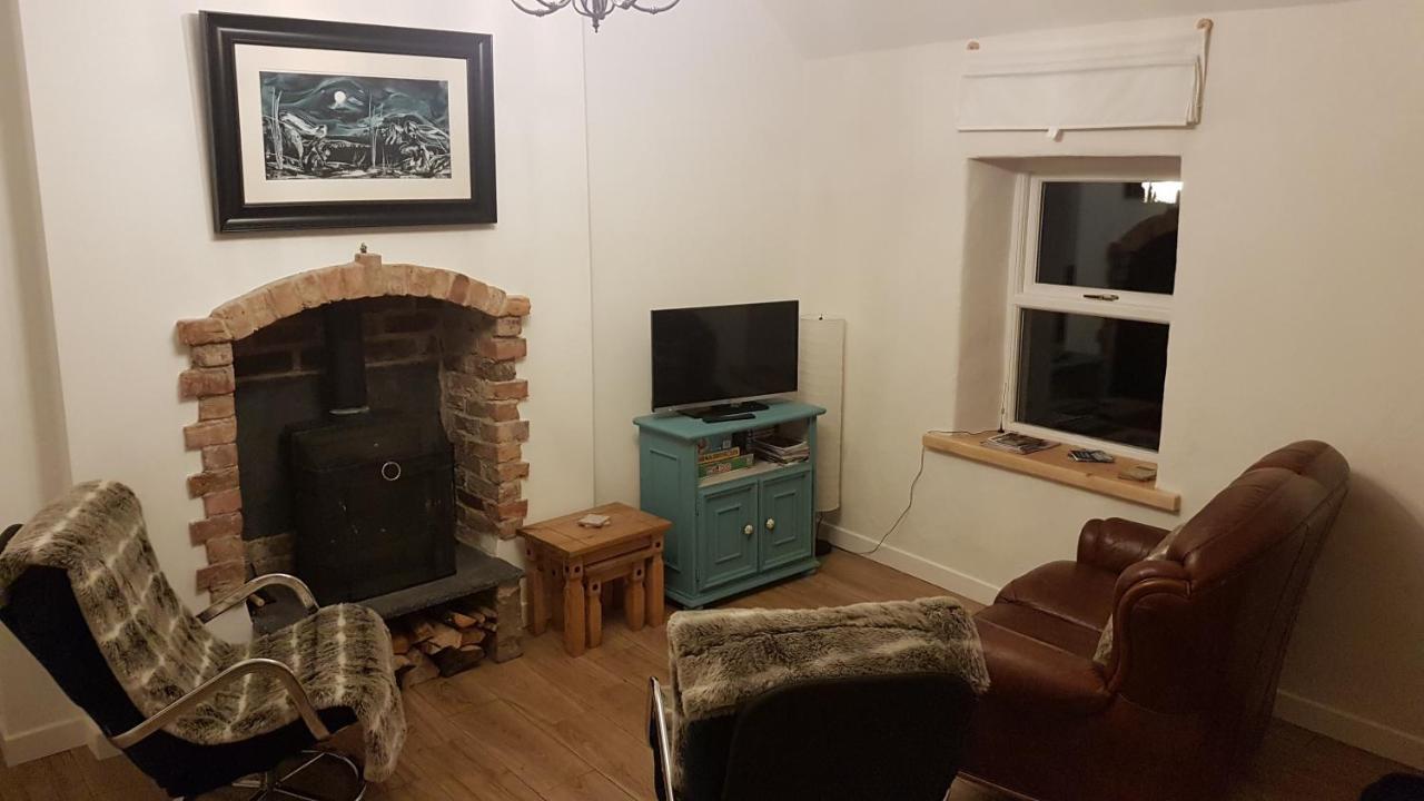 Cosy Cottage On The Causeway Coast And Glens บัลลีคาสเซิล ภายนอก รูปภาพ