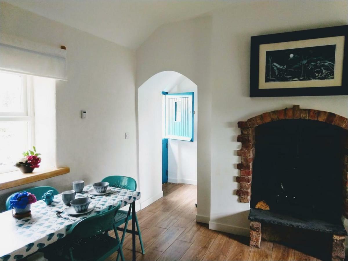 Cosy Cottage On The Causeway Coast And Glens บัลลีคาสเซิล ภายนอก รูปภาพ
