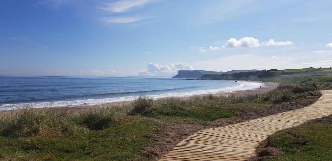 Cosy Cottage On The Causeway Coast And Glens บัลลีคาสเซิล ภายนอก รูปภาพ